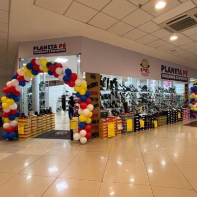 Planeta Pé Calçados e Esportes